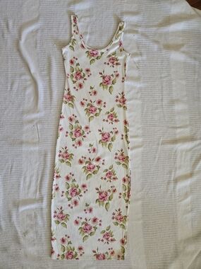 Floral Ribbed Maxi Dress